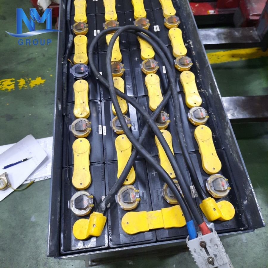 ắc quy xe nâng heli
