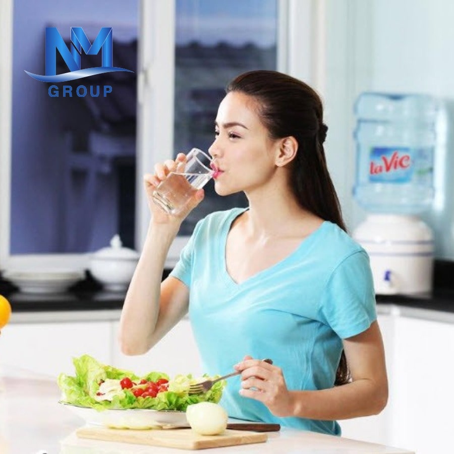uống nước ion kiềm đúng cách